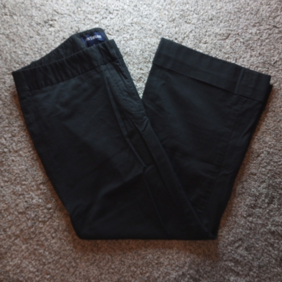 Ann Taylor black crop pants size 8 - Picture 1 of 8